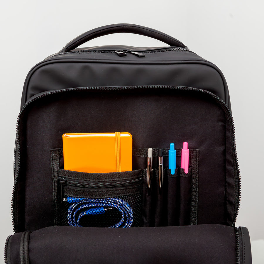 ROAM 17" LAPTOP BACKPACK